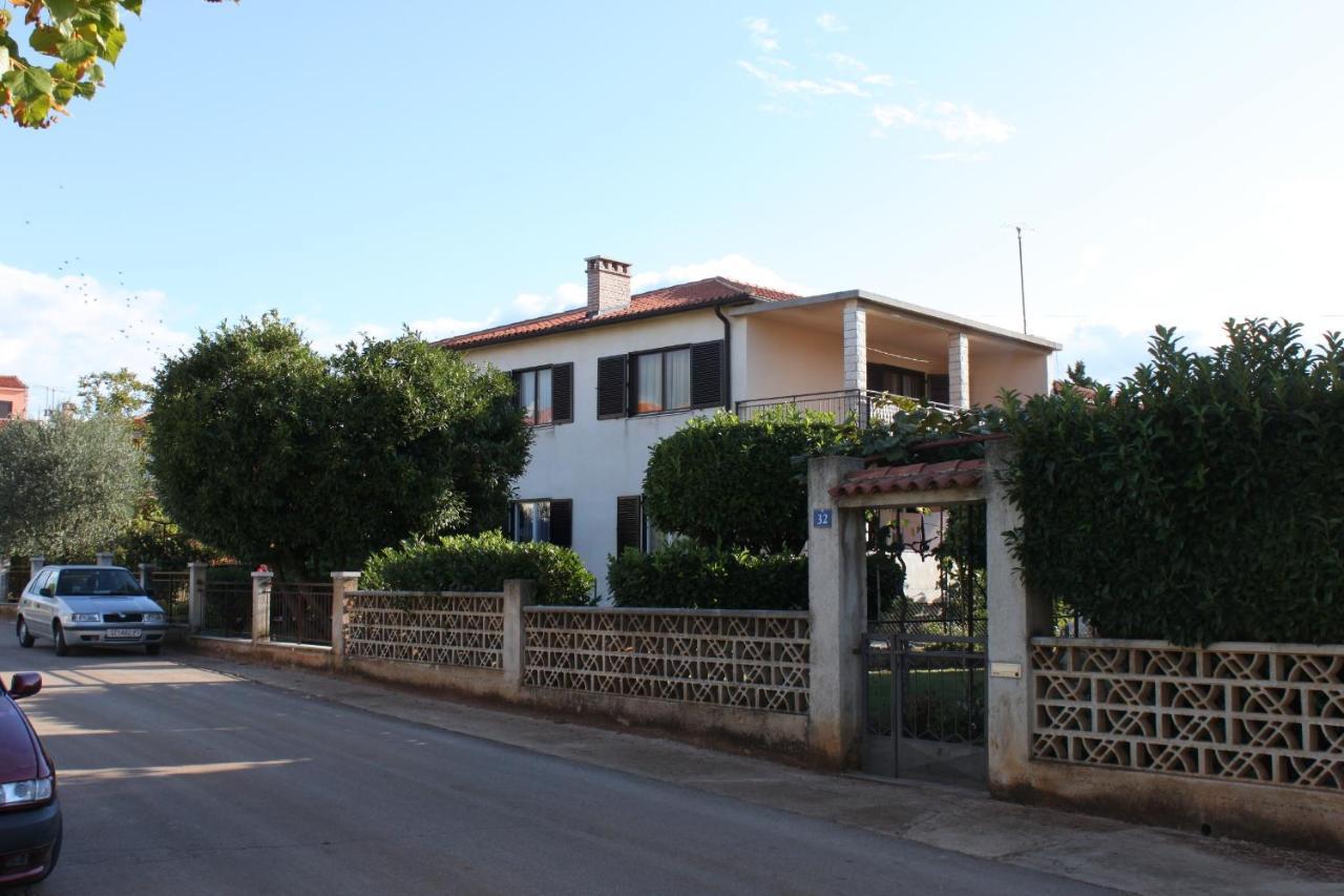 Apartments With A Parking Space Umag - 7057 Buitenkant foto